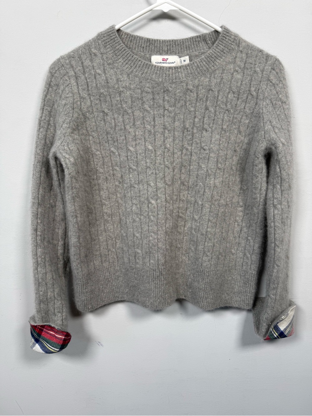 Vineyard Vines 100% Cashmere Gray Cable Knit Crewneck Sweater Plaid Cuffs M